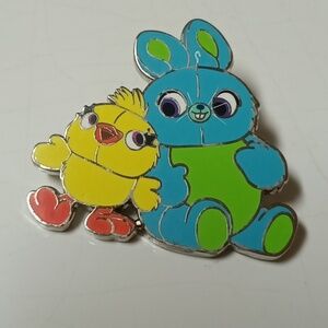 Disney toy story 3 bunny ducky pin